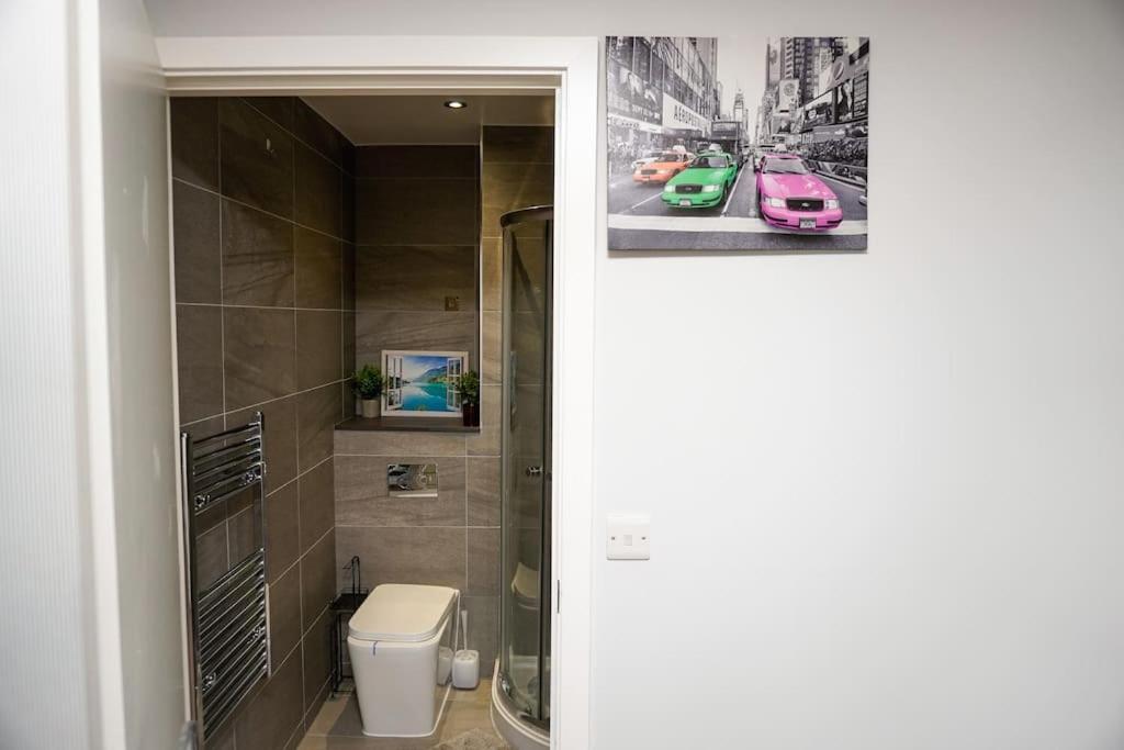 Peaceful 2Br Hideout With Instant Self Check-In At Kelham Island Retreat Appartement Sheffield Buitenkant foto